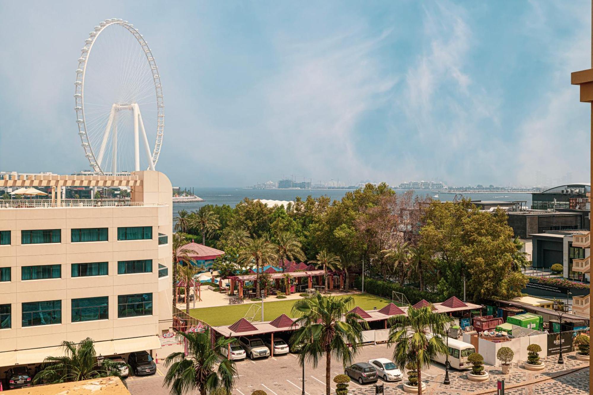 Moonlight Hostel Jbr - 2Min Walk To Jbr Beach - Gym - 2Min Metro Station - Poll Dubaï Extérieur photo
